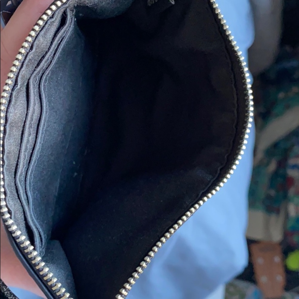 Wallet - Picture 4 of 4